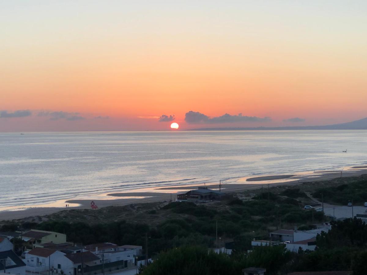 Fonte Da Telha Beach Hostel Costa de Caparica Eksteriør bilde