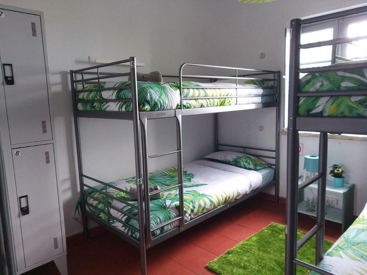 Fonte Da Telha Beach Hostel Costa de Caparica Eksteriør bilde