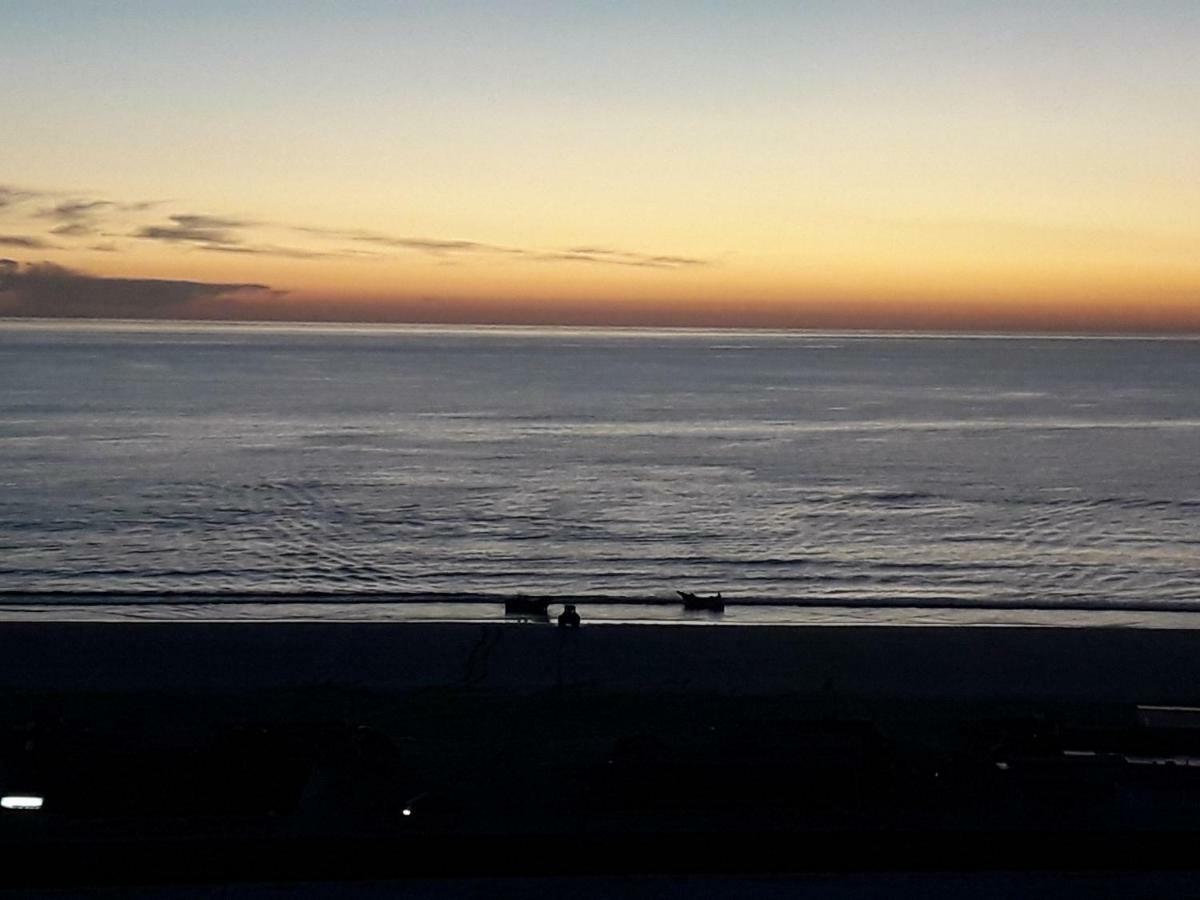 Fonte Da Telha Beach Hostel Costa de Caparica Eksteriør bilde